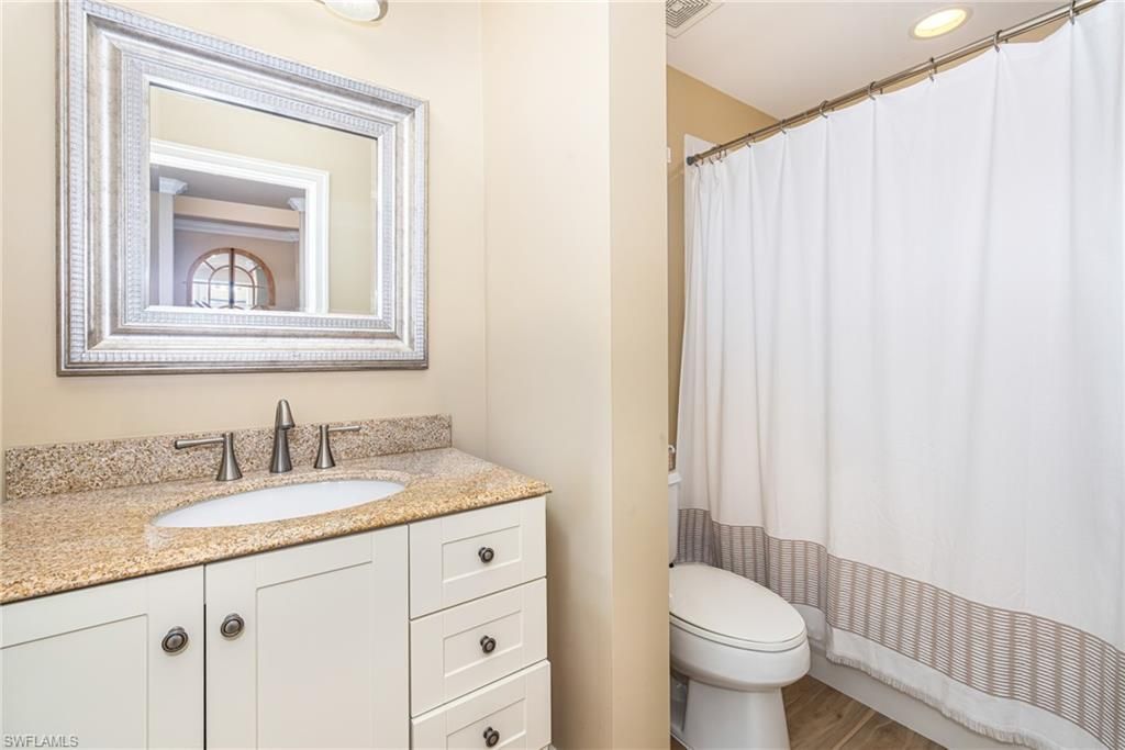 975 Tarpon Cove Dr, Unit 204, Naples, FL 34110 Photo