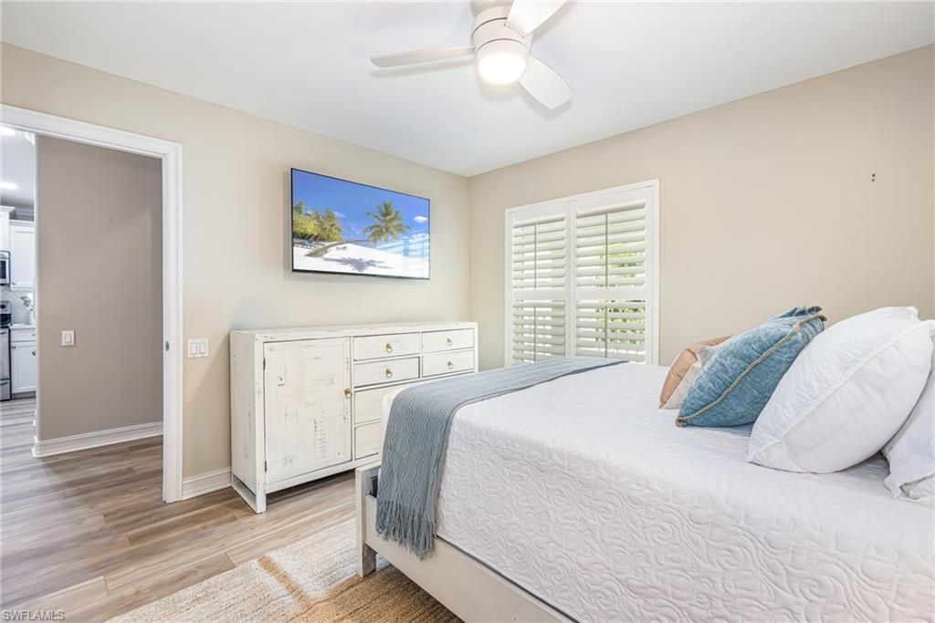 975 Tarpon Cove Dr, Unit 204, Naples, FL 34110 Photo