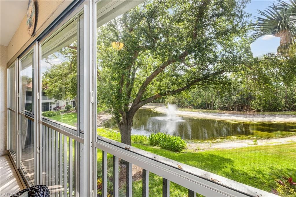 975 Tarpon Cove Dr, Unit 204, Naples, FL 34110 Photo