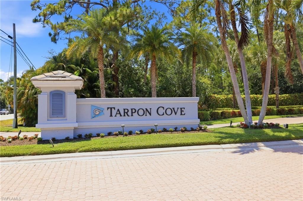 975 Tarpon Cove Dr, Unit 204, Naples, FL 34110 Photo