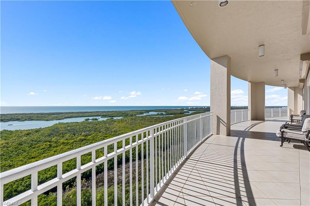 900 Arbor Lake Dr, Unit 301, Naples, FL 34110 Photo