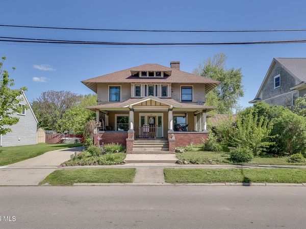 106 W Lynn Street, Stryker, OH 43557