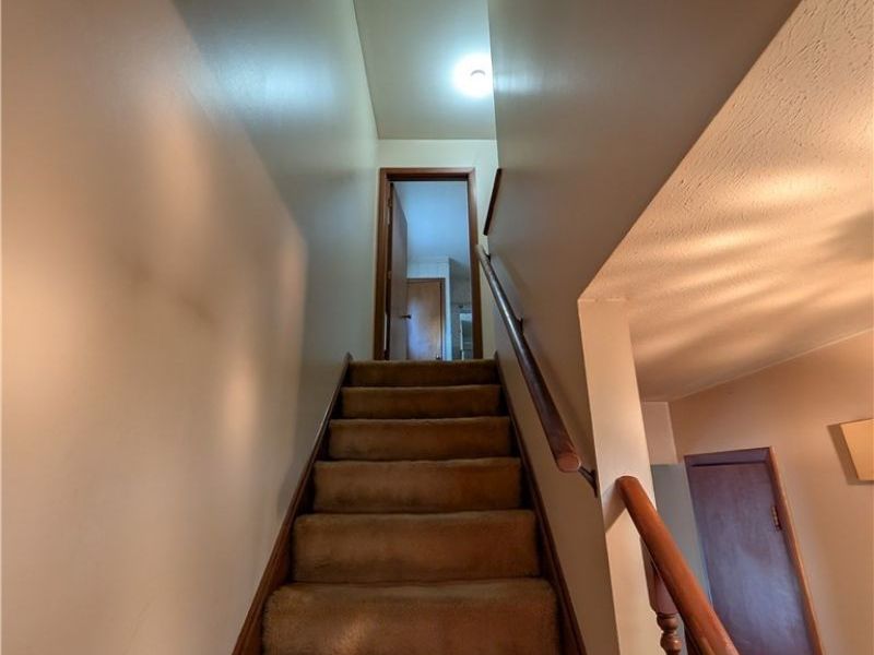 1161 Gulf Road, Elyria, OH 44035 Photo 16