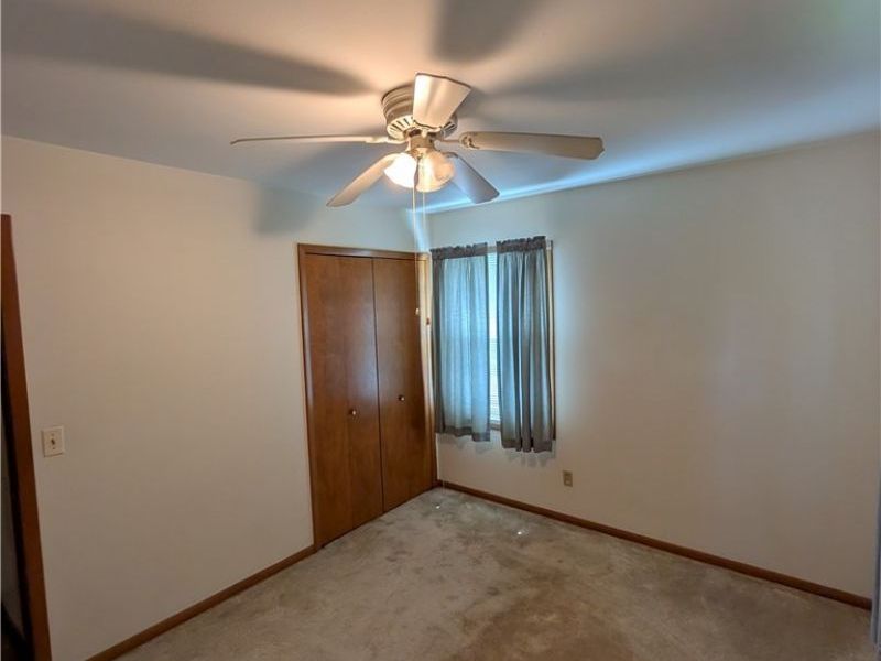 1161 Gulf Road, Elyria, OH 44035 Photo 17