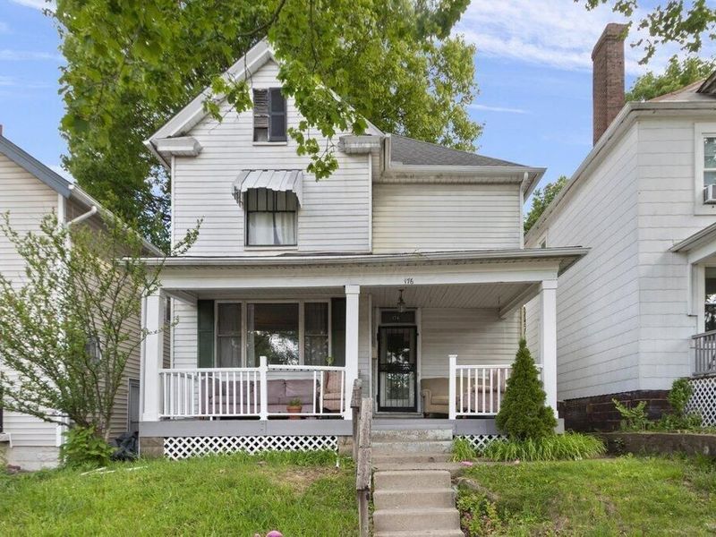 176 E Patterson Avenue , Columbus, OH 43202 Photo 2