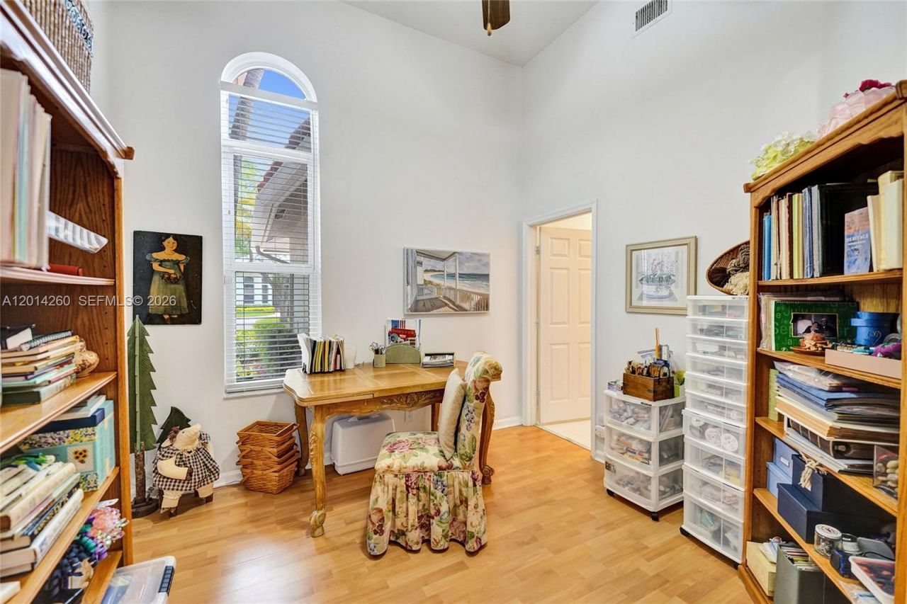 1640 Island Way , Weston, FL 33326 Photo
