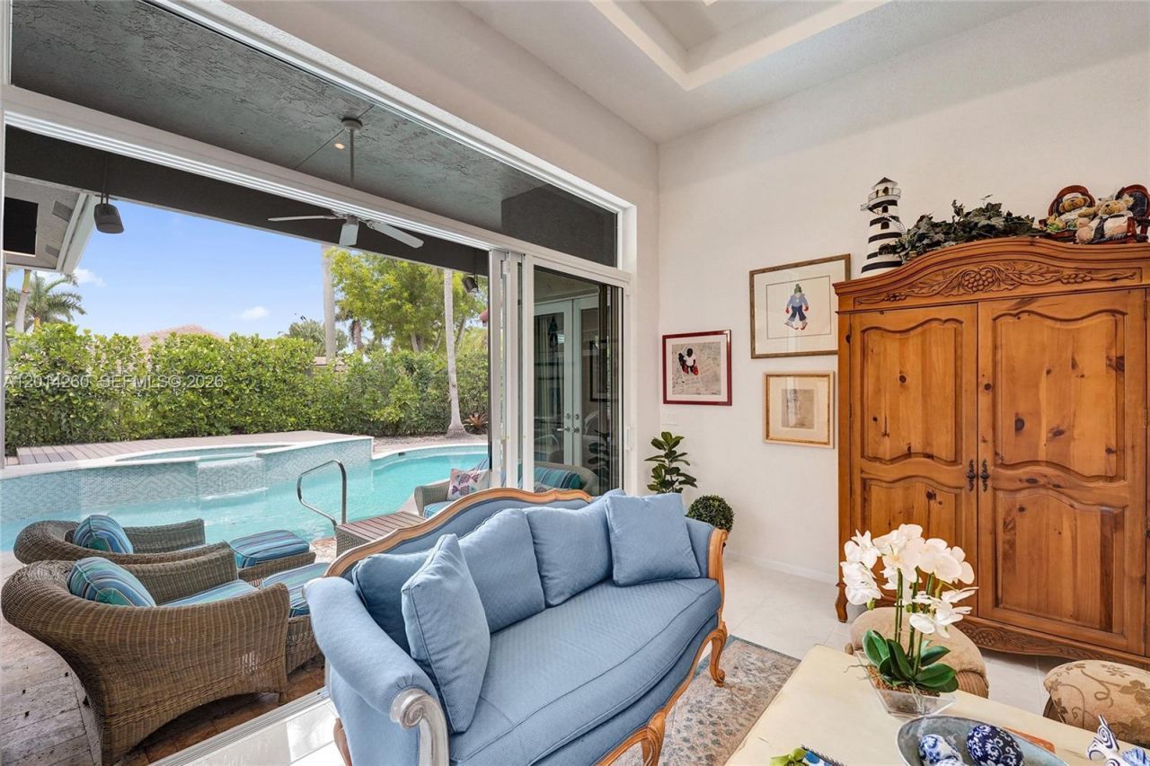 1640 Island Way , Weston, FL 33326 Photo