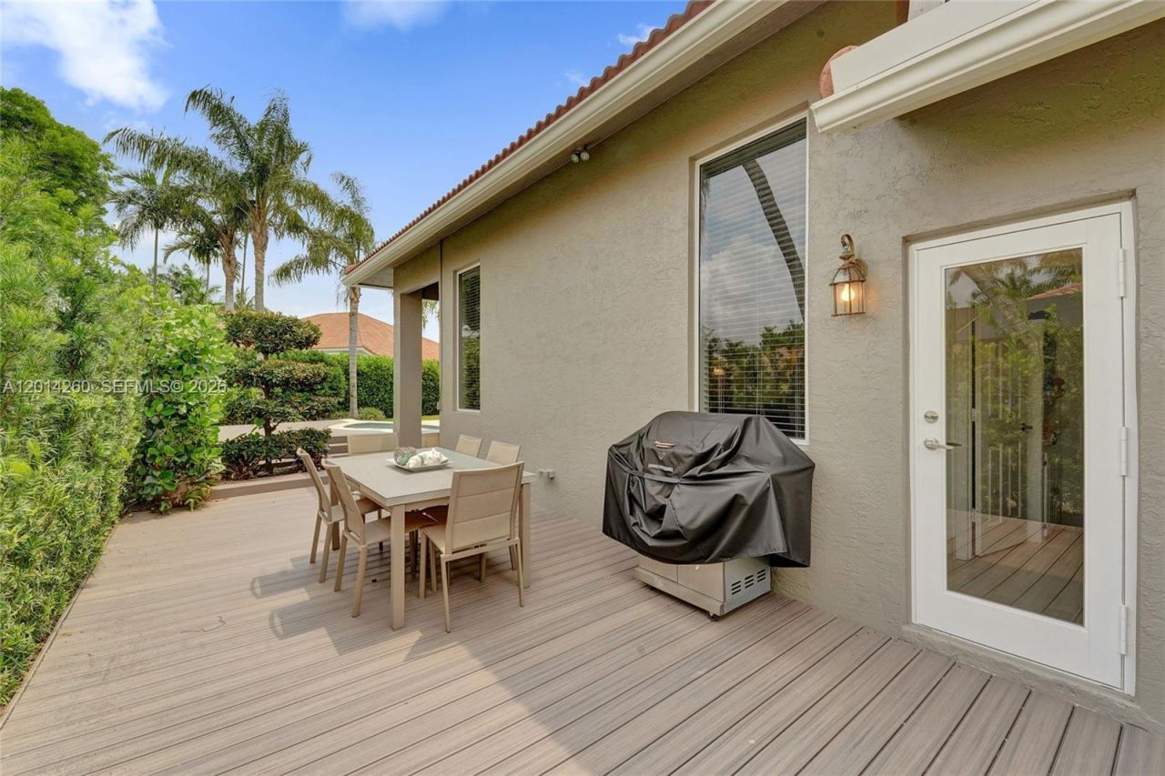 1640 Island Way , Weston, FL 33326 Photo