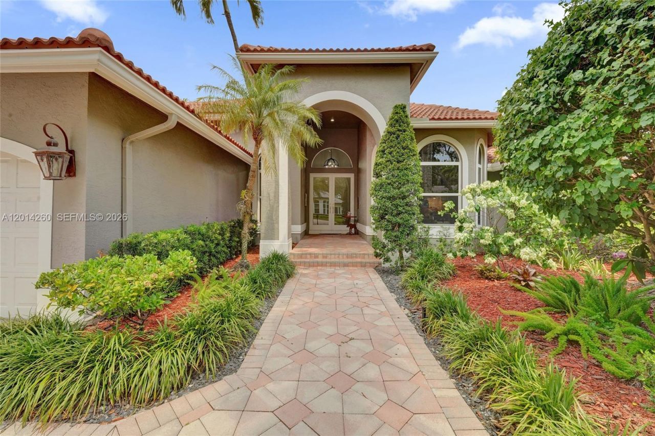 1640 Island Way , Weston, FL 33326 Photo