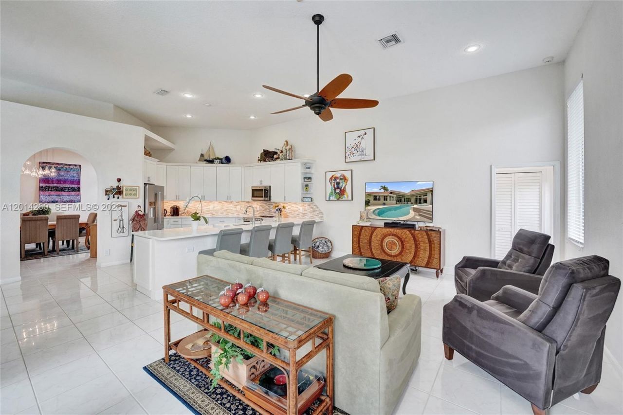 1640 Island Way , Weston, FL 33326 Photo