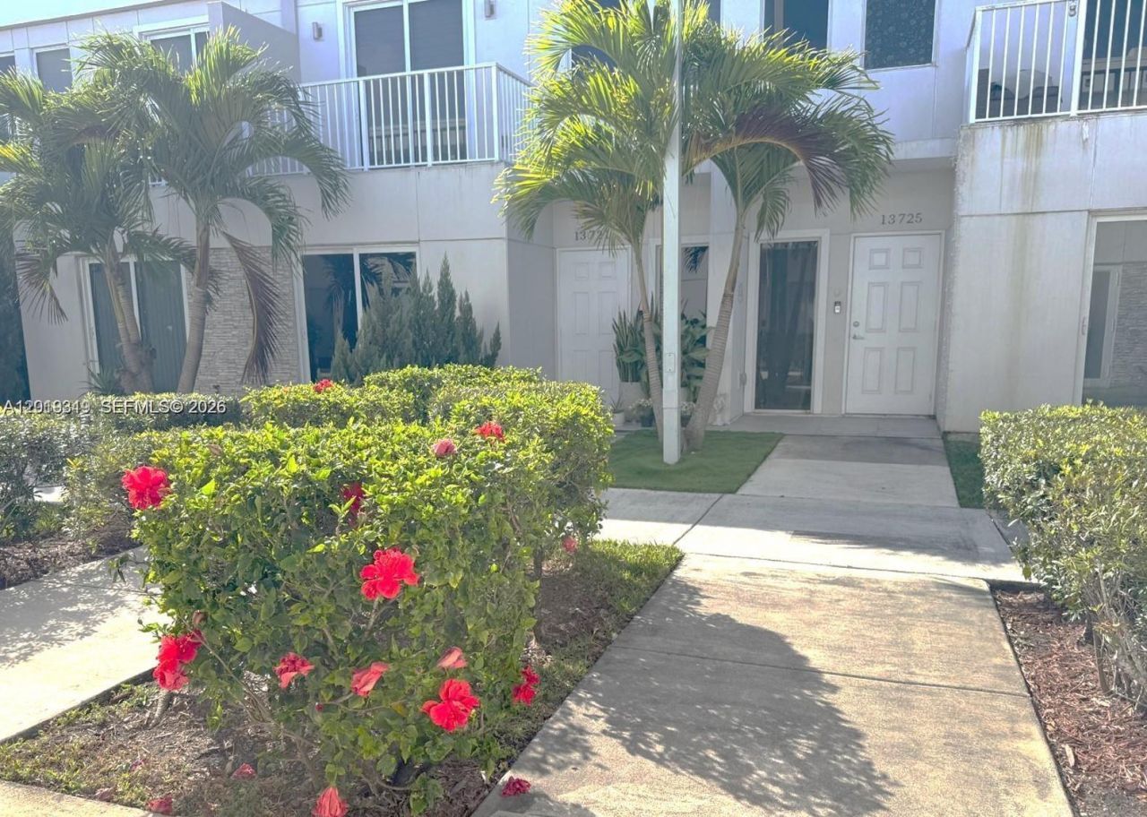 13724 SW 259th St , Homestead, FL 33032 Photo