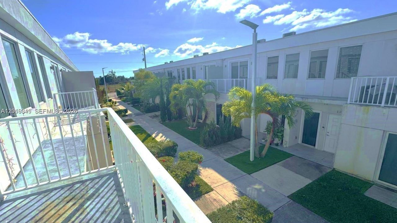 13724 SW 259th St , Homestead, FL 33032 Photo