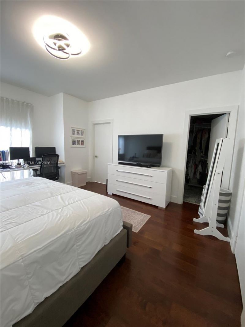 10241 NW 71st Ter , Doral, FL 33178 Photo