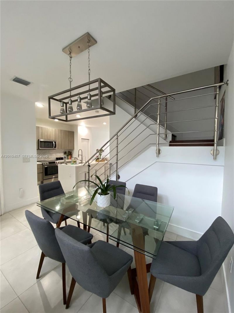 10241 NW 71st Ter , Doral, FL 33178 Photo