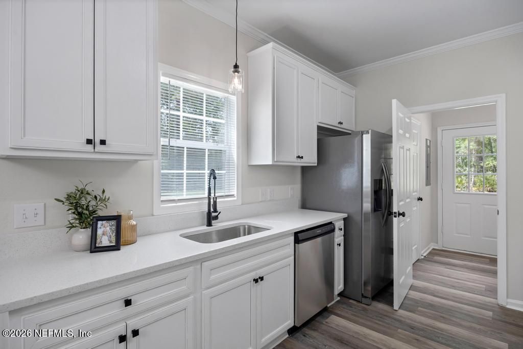 19 N Cocoa Avenue, Middleburg, FL 32068 Photo