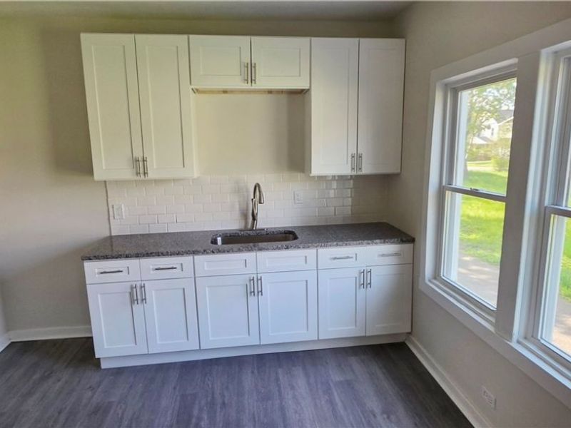 13806 Harvard Avenue, Cleveland, OH 44105 Photo 10