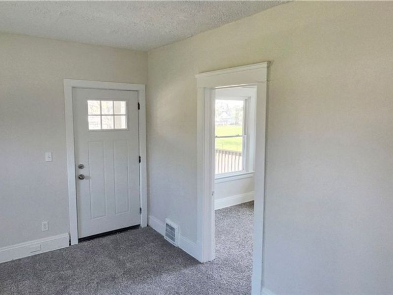 13806 Harvard Avenue, Cleveland, OH 44105 Photo 14