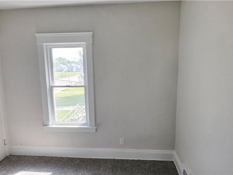13806 Harvard Avenue, Cleveland, OH 44105 Photo 19
