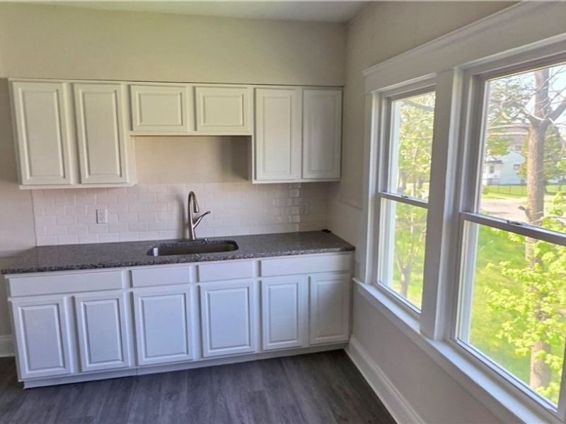 13806 Harvard Avenue, Cleveland, OH 44105 Photo 22
