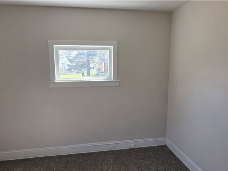 13806 Harvard Avenue, Cleveland, OH 44105 Photo 8