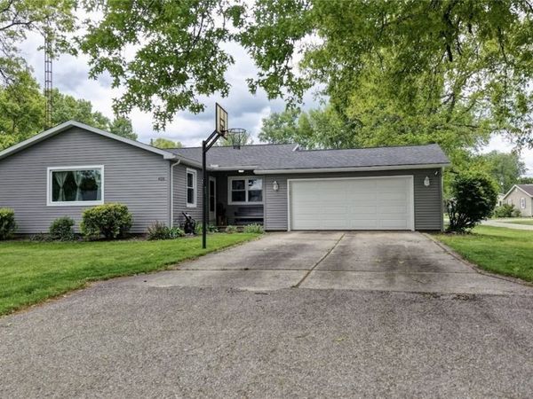 456 Wilson Street NE, Bolivar, OH 44612