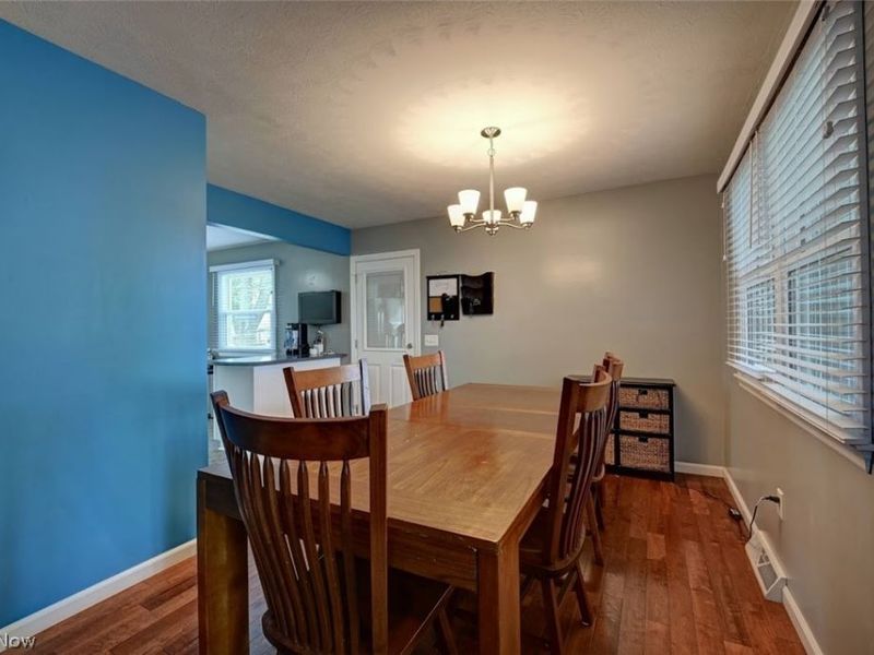 456 Wilson Street NE, Bolivar, OH 44612 Photo 8