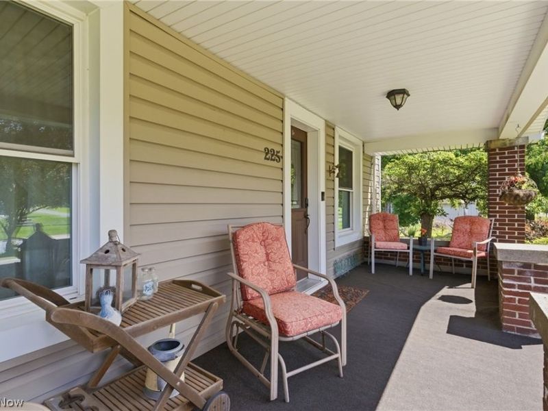 225 Woodward Street, Bellevue, OH 44811 Photo 4