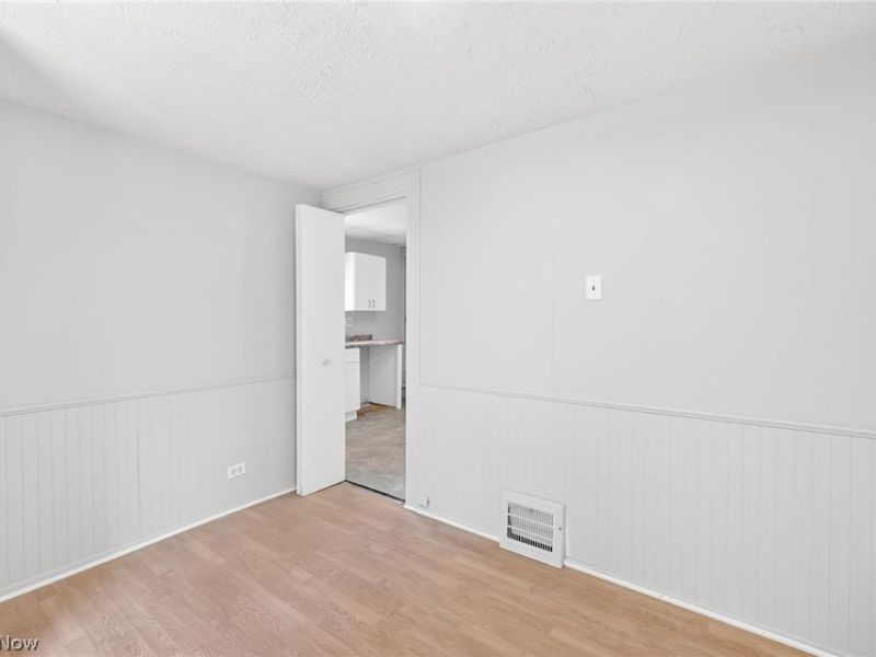 3162 W 104th Street, Cleveland, OH 44111 Photo 15