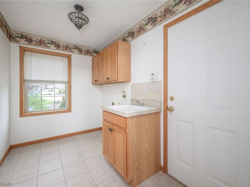 483 Owl Point, Roaming Shores, OH 44084 Photo 18