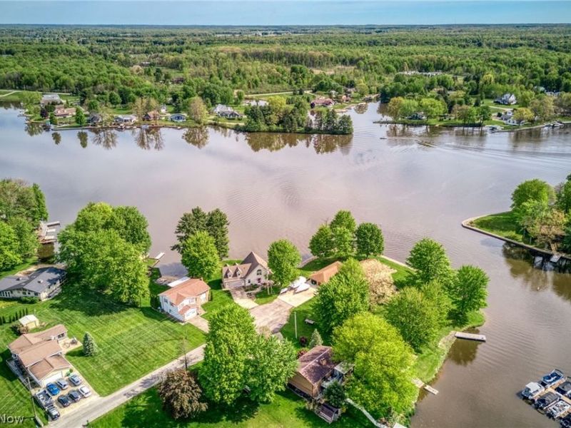 483 Owl Point, Roaming Shores, OH 44084 Photo 40