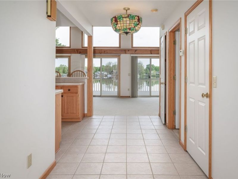 483 Owl Point, Roaming Shores, OH 44084 Photo 5