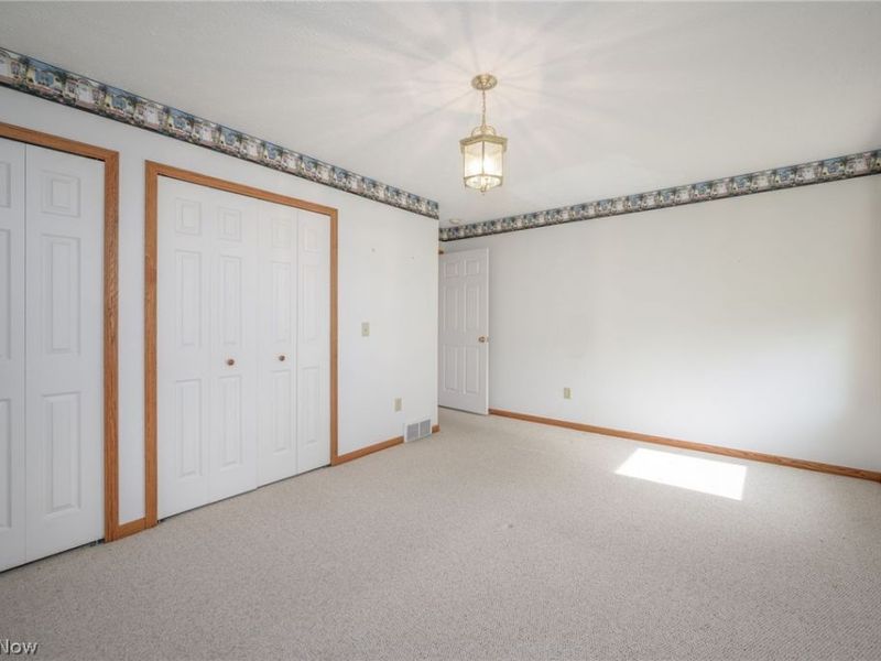 483 Owl Point, Roaming Shores, OH 44084 Photo 9
