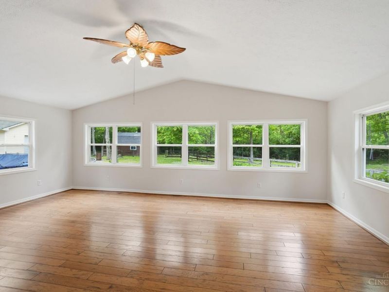 10891 Pleasant Renner Road, Harlan Twp, OH 45122 Photo 23