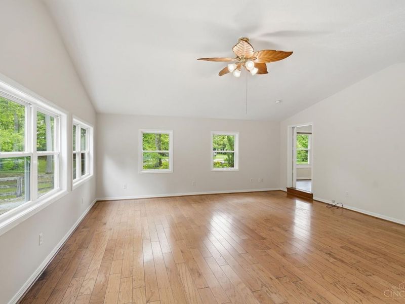10891 Pleasant Renner Road, Harlan Twp, OH 45122 Photo 24