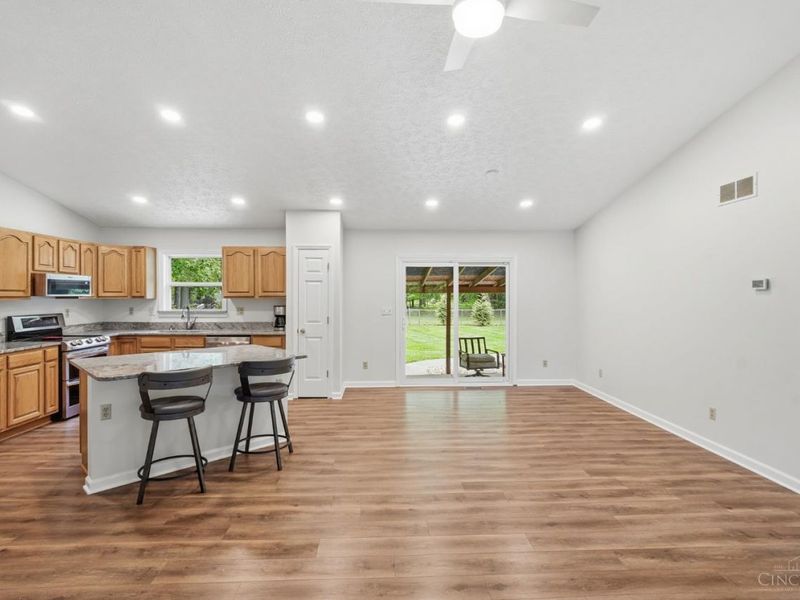 10891 Pleasant Renner Road, Harlan Twp, OH 45122 Photo 6