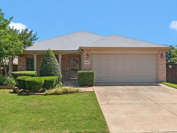 609 Lake Point Drive , Little Elm, TX 75068