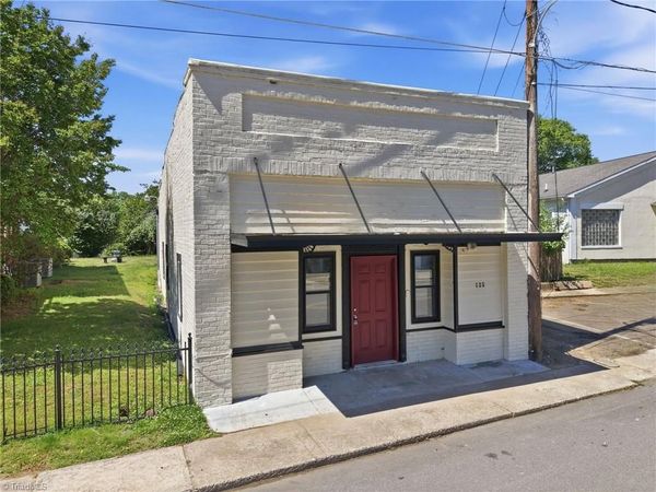 125 The Boulevard , Eden, NC 27288