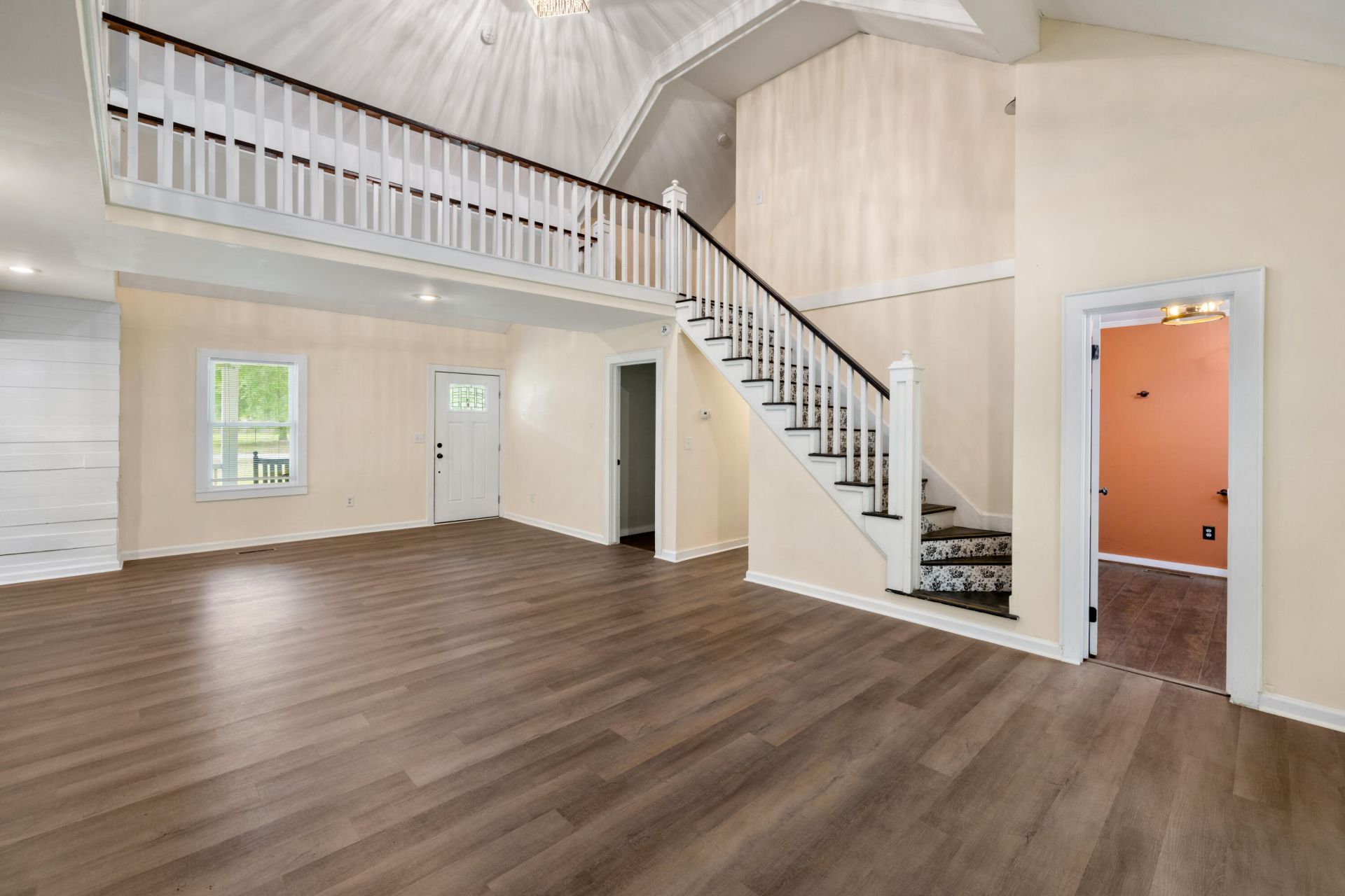 162 Whippoorwill Drive Photo 6