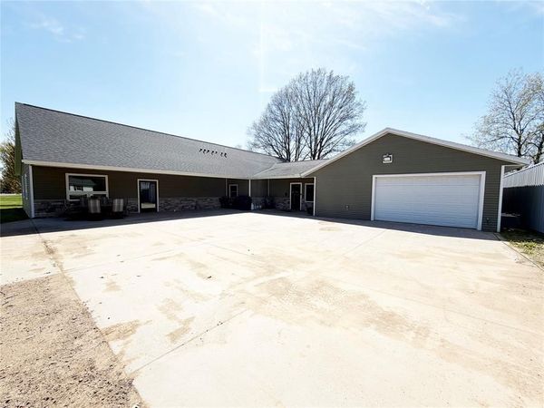 359 Elm Street, New Auburn, WI 54757