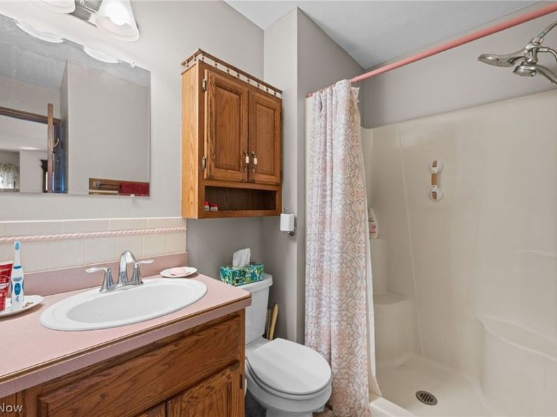 866 S Court Street, Medina, OH 44256 Photo 12