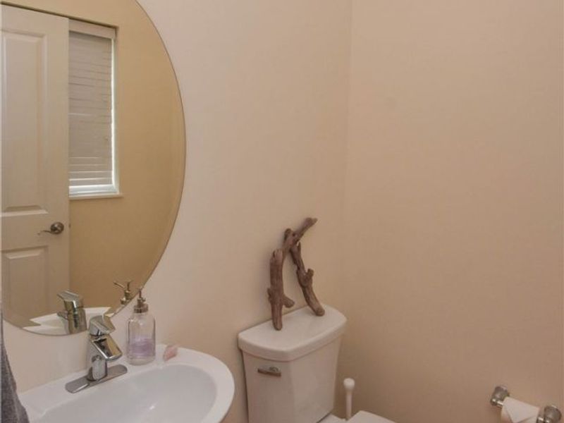 5735 Bridge Avenue, Cleveland, OH 44102 Photo 14