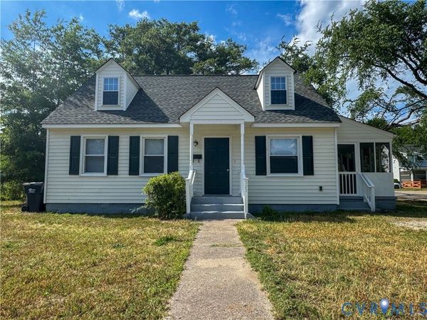 525 E Cawson Street , Hopewell, VA 23860