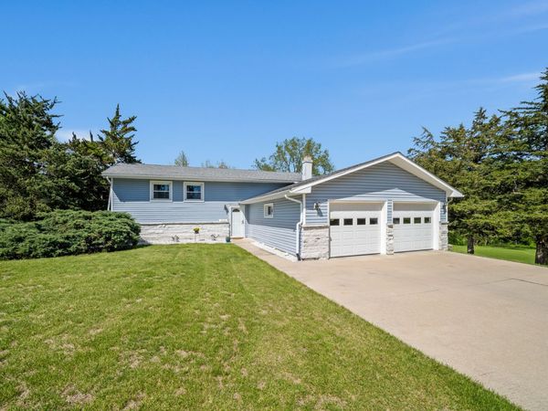 24146 Stagecoach Road , Geneseo, IL 61254