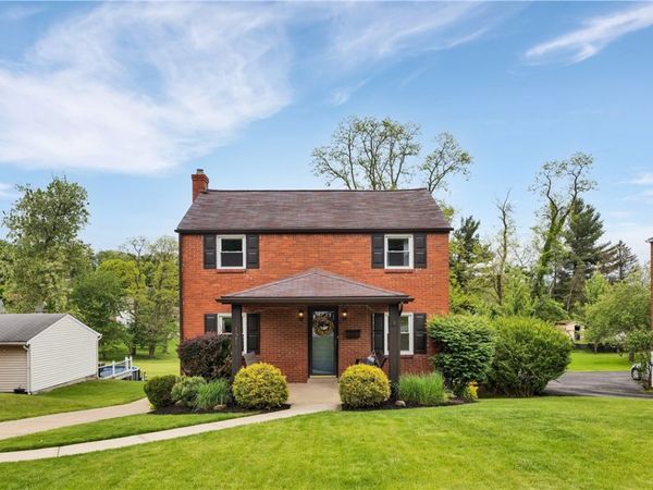 121 Demar Blvd, Canonsburg, PA 15317