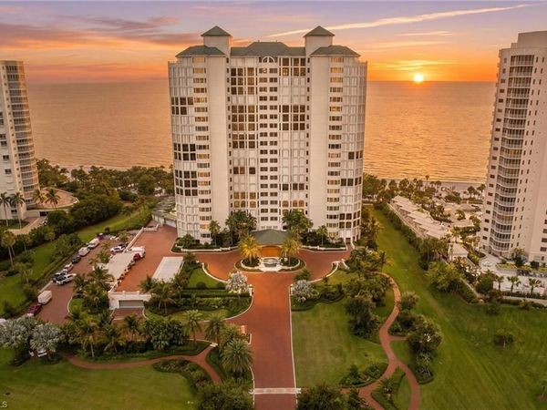 8171 Bay Colony DR , Unit 801, NAPLES, FL 34108