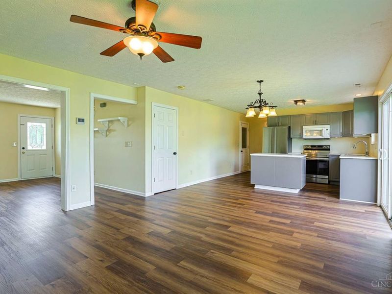 309 Slate Branch Court, Monroe, OH 45050 Photo 12