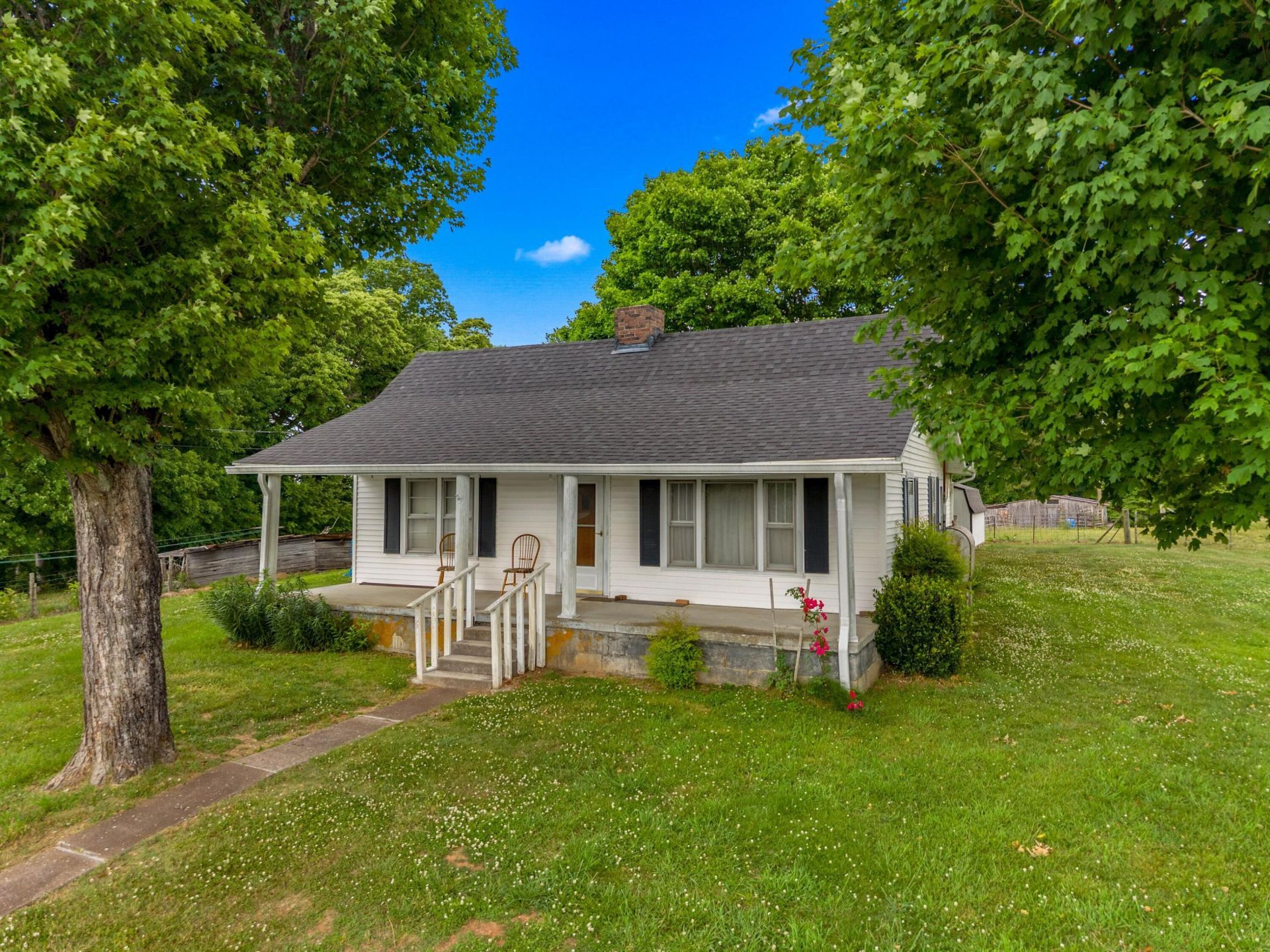 480 Longmire Road, Rutledge, TN 37861 Main Photo