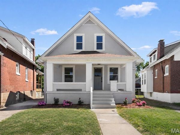 7356 Marietta Avenue , Maplewood, MO 63143