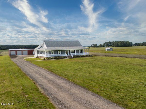 292 Old Swamp Road , South Mills, NC 27976
