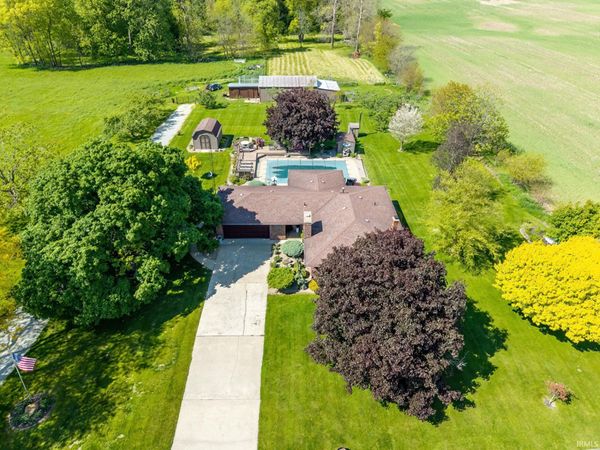 514 W 900 S Road, Claypool, IN 46510